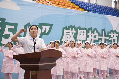我们的护士 我们的未来——中国十大娱乐赌博城网址成功举办5·12国际护士节活动暨授帽仪式(图6)